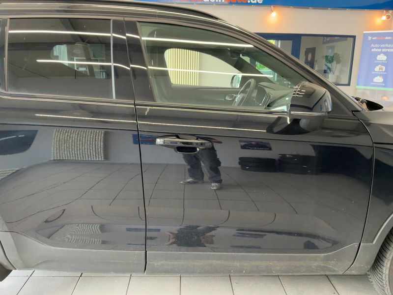 Volvo XC40 2.0 B5 Mild-Hybrid R-Design AWD 2021 – снимка 10