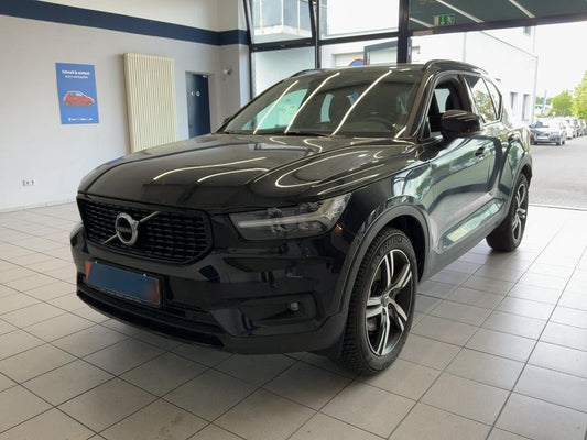 Volvo XC40 2.0 B5 Mild-Hybrid R-Design AWD 2021 – снимка 1