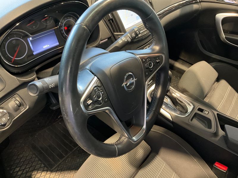 Opel Insignia Sports Tourer 1.6 CDTI DPF Innovation 2016 – снимка 41