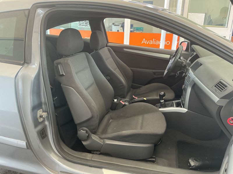 Opel Astra GTC 1.3 CDTI Sport 2007 – снимка 3