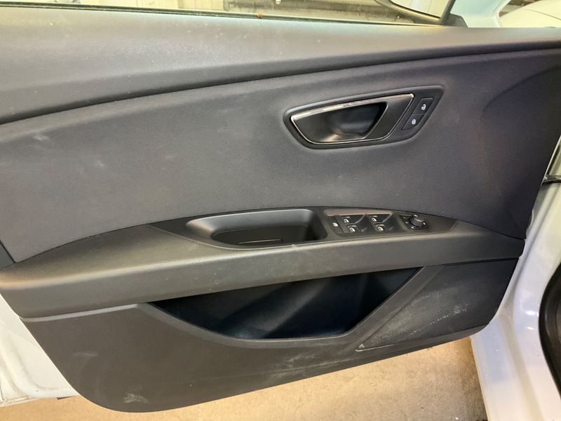 Seat Leon 1.4 TSI Style 2014 – снимка 32