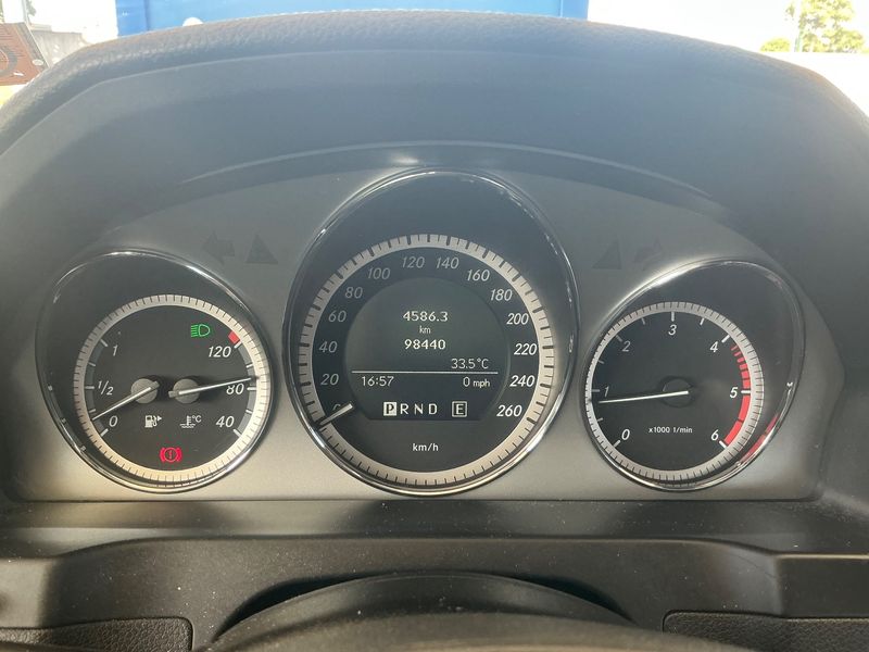 Mercedes-Benz C-Klasse C 250 CDI 4Matic BlueEfficiency Avantgarde 2011 – снимка 18