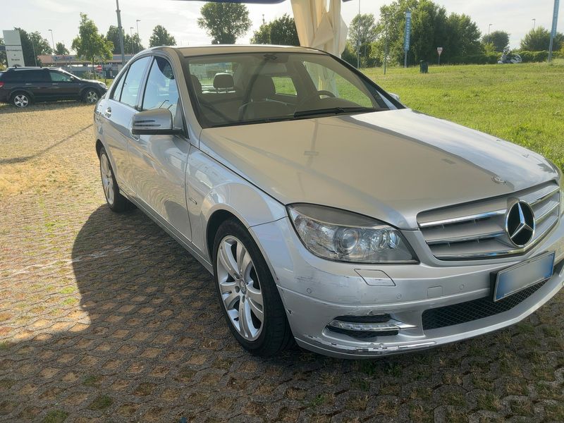 Mercedes-Benz C-Klasse C 250 CDI 4Matic BlueEfficiency Avantgarde 2011 – снимка 12