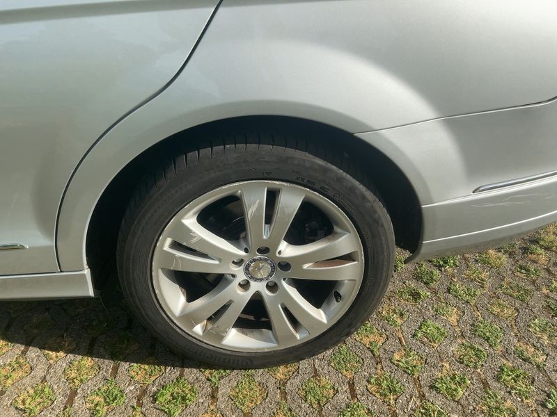 Mercedes-Benz C-Klasse C 250 CDI 4Matic BlueEfficiency Avantgarde 2011 – снимка 5