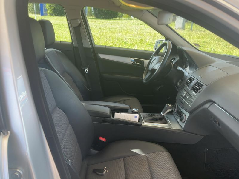 Mercedes-Benz C-Klasse C 250 CDI 4Matic BlueEfficiency Avantgarde 2011 – снимка 16