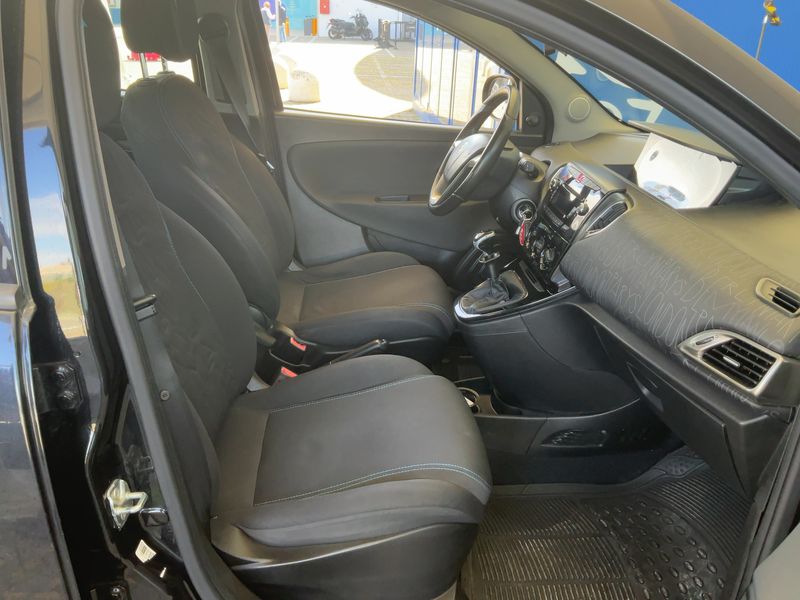 Lancia Ypsilon 1.2 GPL Elefantino 2014 – снимка 16