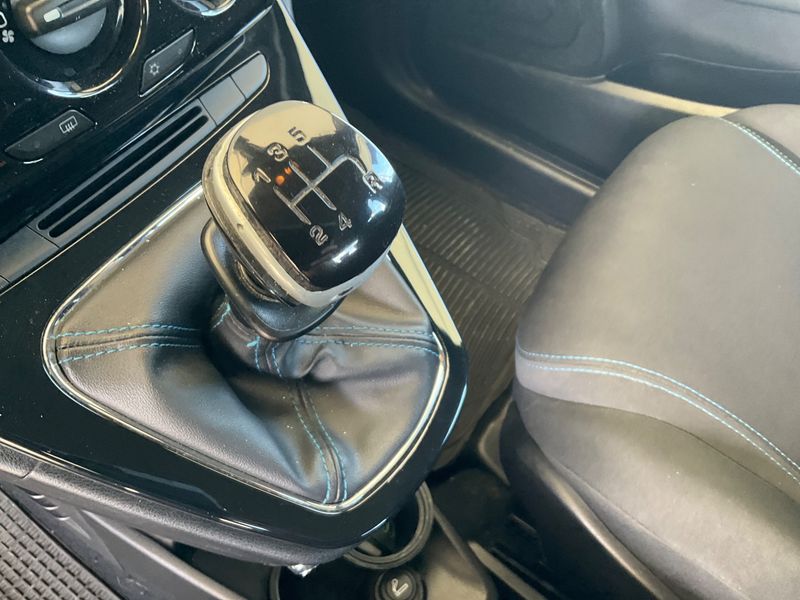 Lancia Ypsilon 1.2 GPL Elefantino 2014 – снимка 32