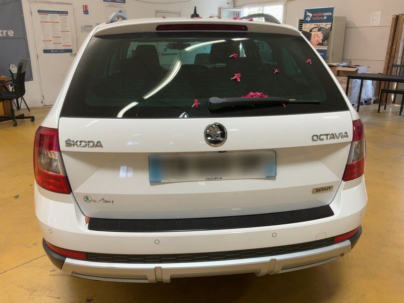Skoda Octavia 2.0 TDI Scout 4x4 2016 – снимка 7
