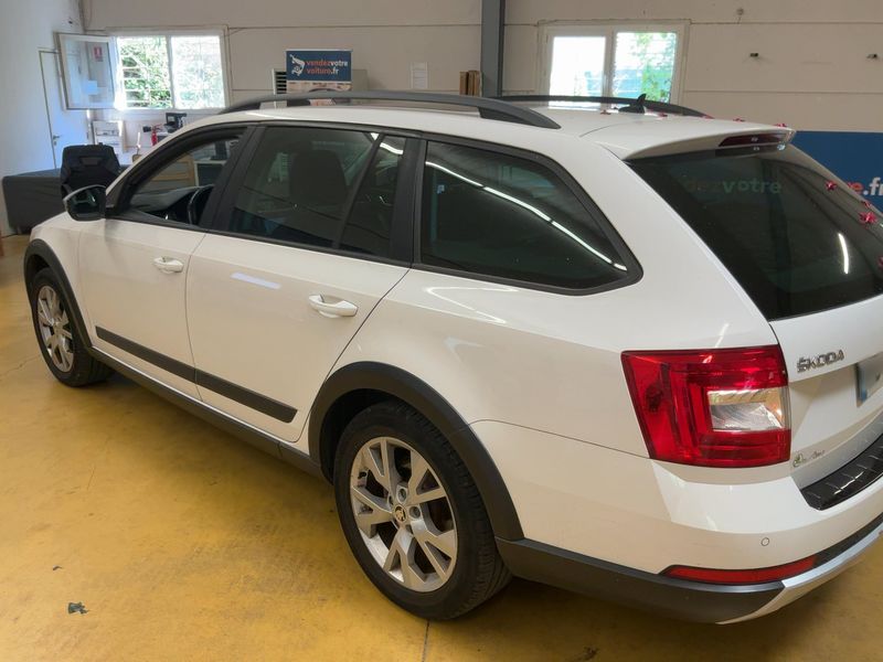 Skoda Octavia 2.0 TDI Scout 4x4 2016 – снимка 6