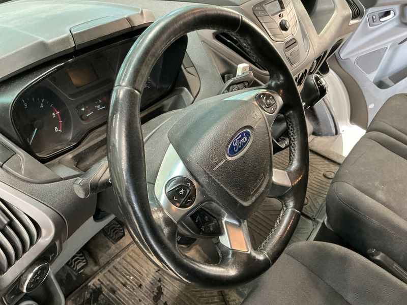 Ford Transit Custom 2.0 TDCi 270 L1 Limited 2017 – снимка 34