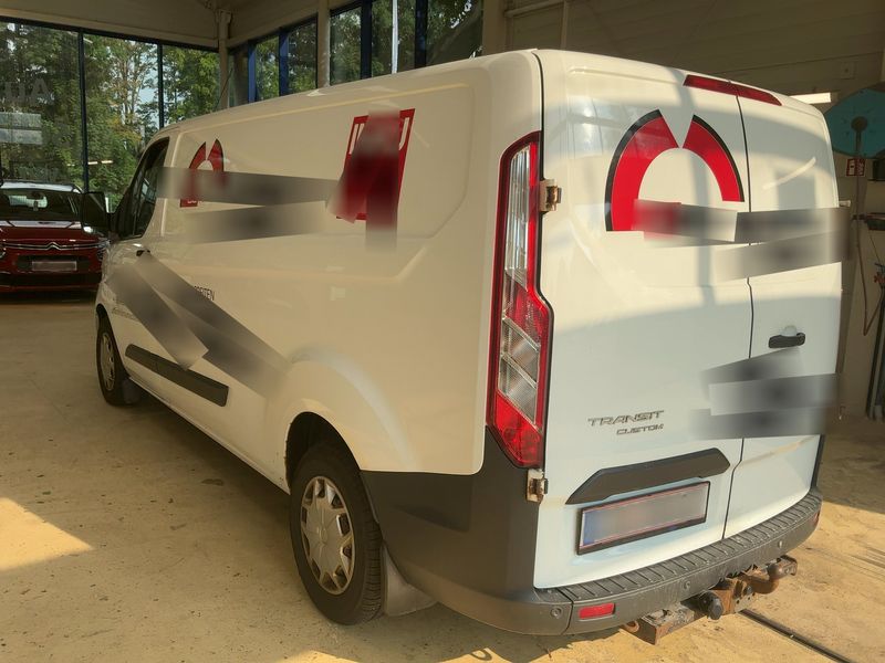 Ford Transit Custom 2.0 TDCi 270 L1 Limited 2017 – снимка 6
