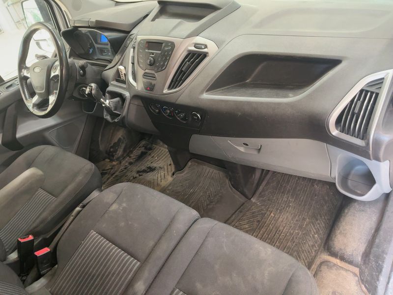 Ford Transit Custom 2.0 TDCi 270 L1 Limited 2017 – снимка 18