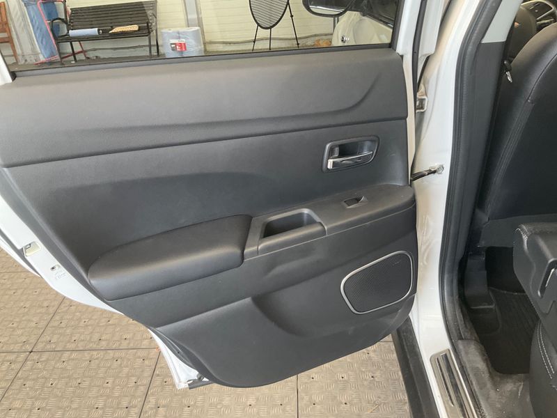 Mitsubishi ASX 1.8 DI-D Diamant Edition 4WD 2014 – снимка 39