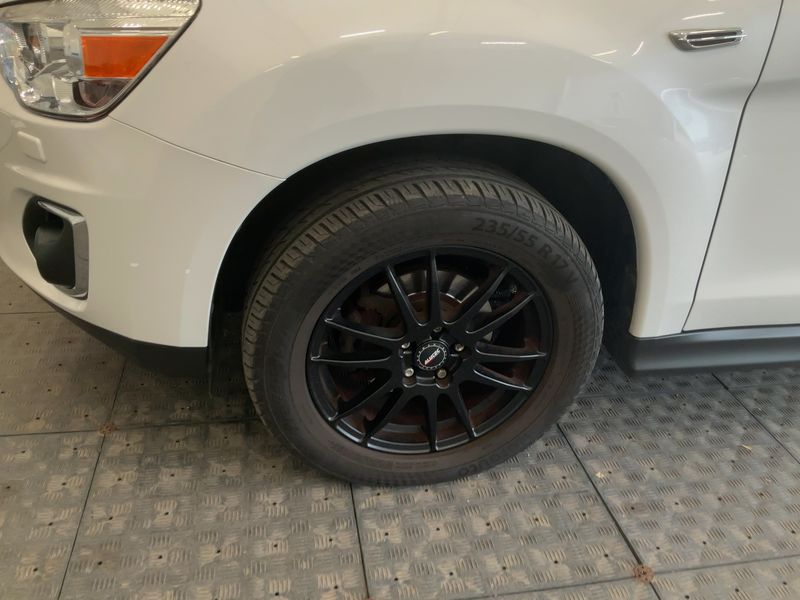 Mitsubishi ASX 1.8 DI-D Diamant Edition 4WD 2014 – снимка 3