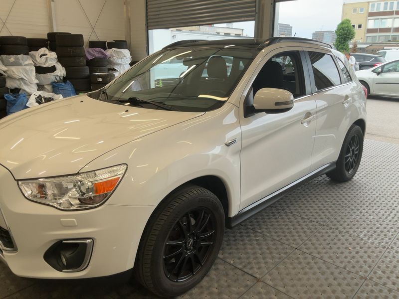 Mitsubishi ASX 1.8 DI-D Diamant Edition 4WD 2014 – снимка 2