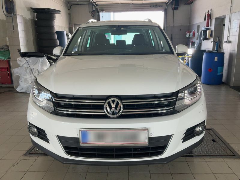 Volkswagen Tiguan 2.0 TDI Sky 4Motion BlueMotion Tech 2014 – снимка на щета 14