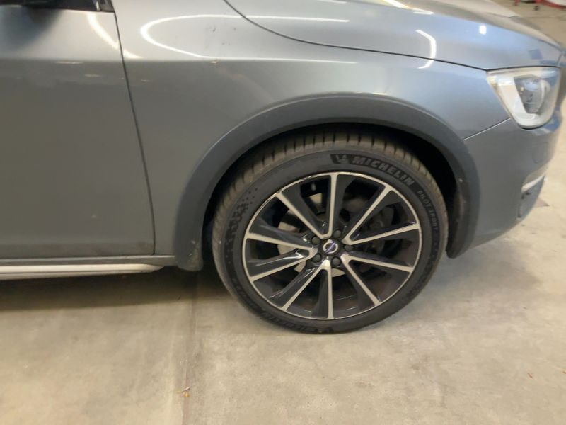 Volvo S60 Cross Country 2.0 D4 Summum 2015 – снимка 11