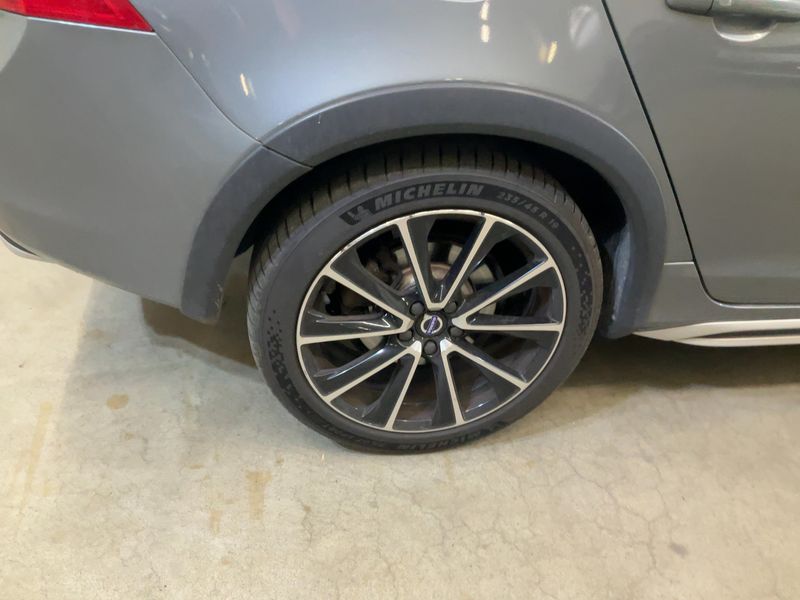 Volvo S60 Cross Country 2.0 D4 Summum 2015 – снимка 9
