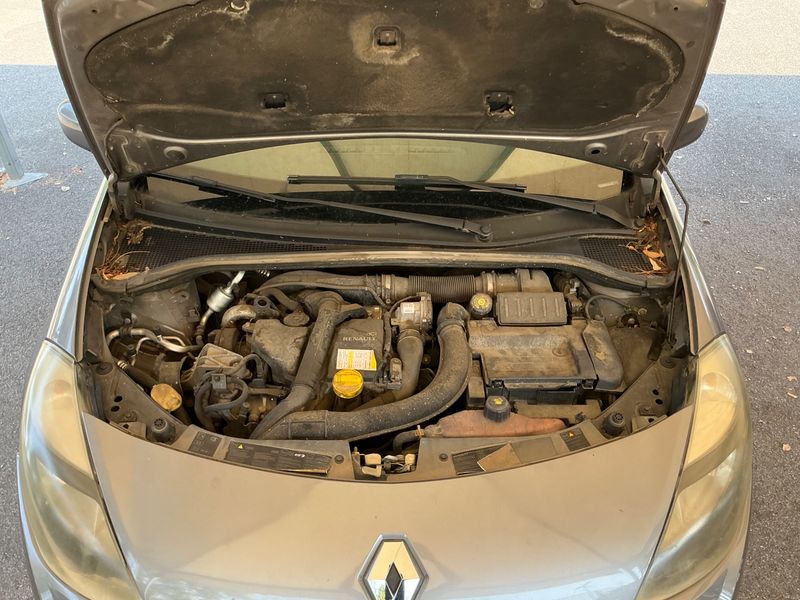 Renault Clio 1.5 dCi Dynamique 2011 – снимка на щета