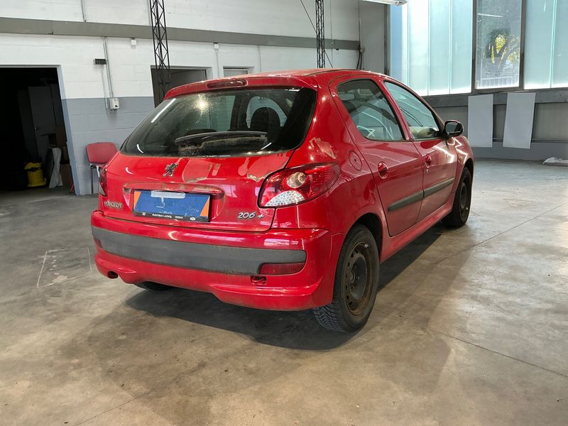 Peugeot 206+ 1.4 Basis 2009 – снимка 2