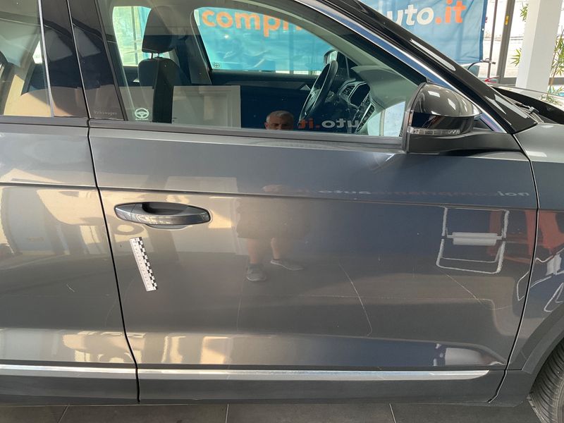 Volkswagen T-Roc 2.0 TDI Style 2021 – снимка 23