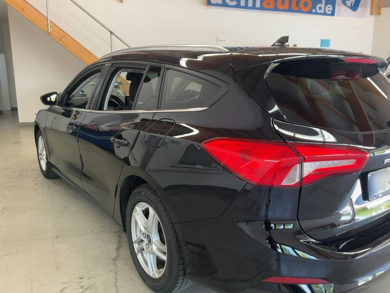 Ford Focus 1.0 EcoBoost Mild-Hybrid Cool&Connect 2020 – снимка 6