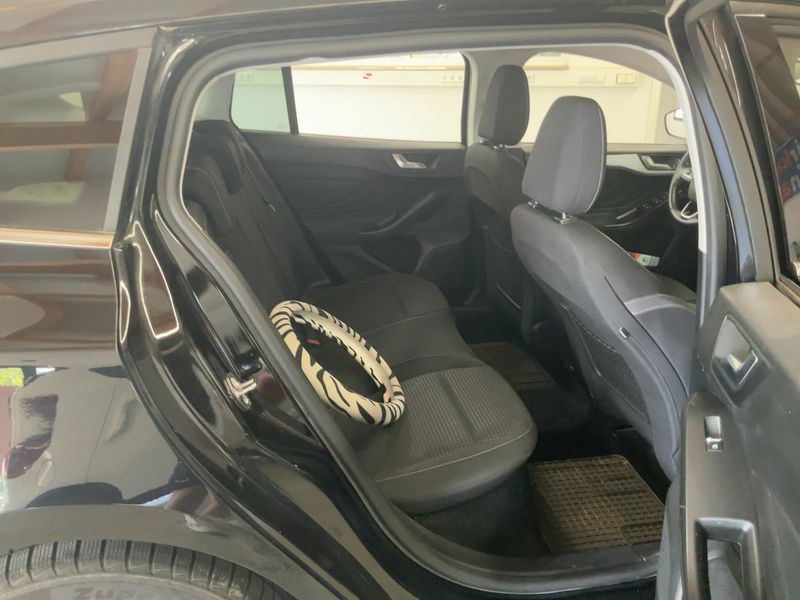 Ford Focus 1.0 EcoBoost Mild-Hybrid Cool&Connect 2020 – снимка 19