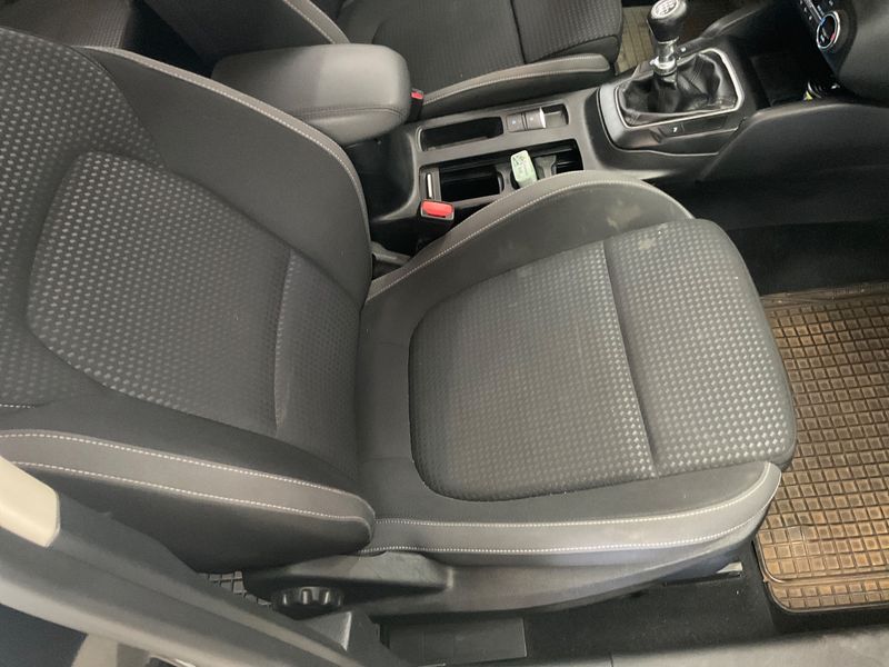 Ford Focus 1.0 EcoBoost Mild-Hybrid Cool&Connect 2020 – снимка 26