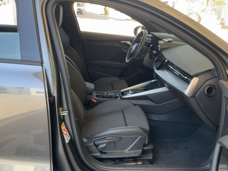 Audi A3 Sportback 35 TFSI Mild-Hybrid S line 2024 – снимка 16