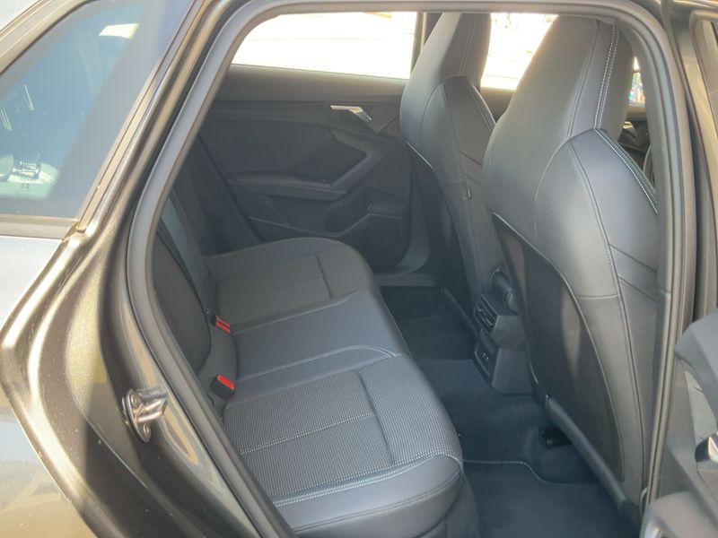 Audi A3 Sportback 35 TFSI Mild-Hybrid S line 2024 – снимка 19