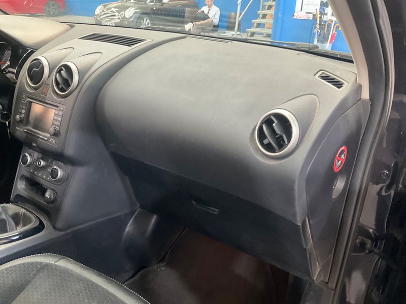Nissan Qashqai 1.6 dCi 360 2013 – снимка 36