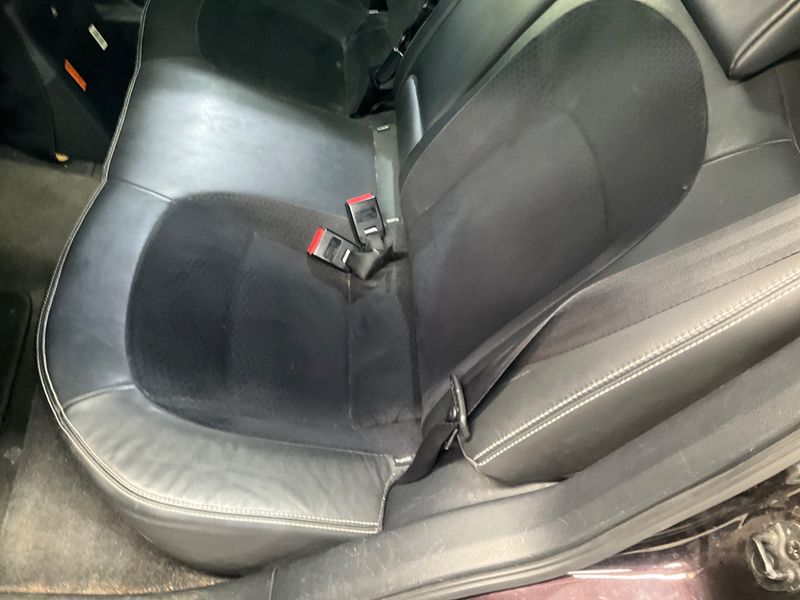 Nissan Qashqai 1.6 dCi 360 2013 – снимка 38