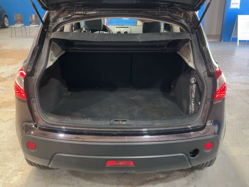 Nissan Qashqai 1.6 dCi 360 2013 – снимка 15