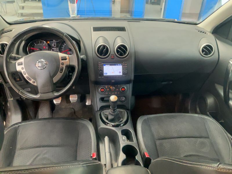 Nissan Qashqai 1.6 dCi 360 2013 – снимка 17