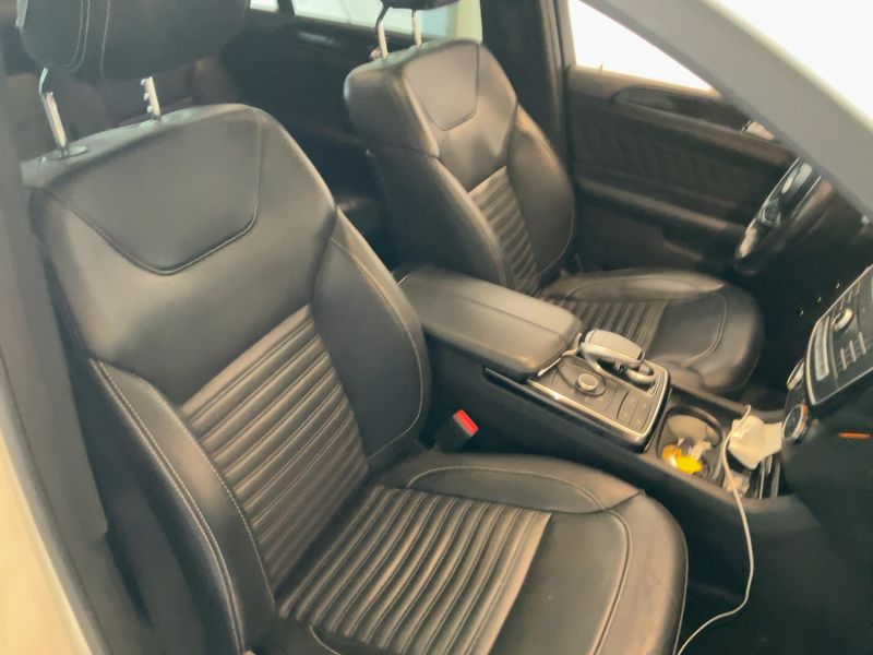 Mercedes-Benz GLS-Klasse GLS 350 4Matic AMG Line 2016 – снимка 16