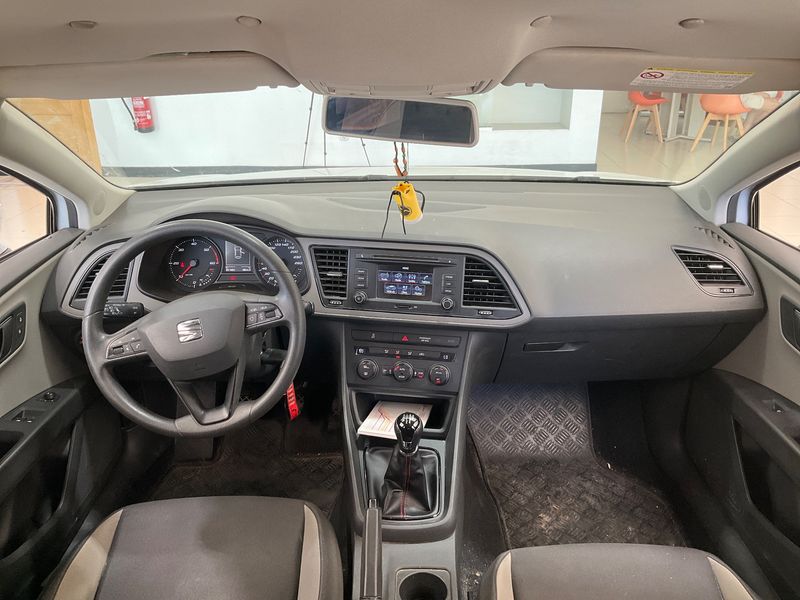 Seat Leon 1.6 TDI Reference Plus 2014 – снимка 17