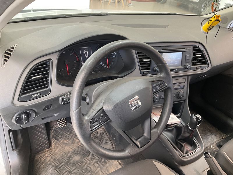Seat Leon 1.6 TDI Reference Plus 2014 – снимка 27