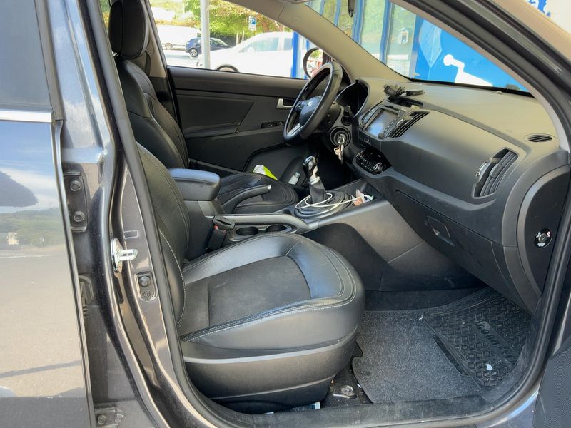 Kia Sportage 2.0 CRDi Rebel 4WD 2013 – снимка 16