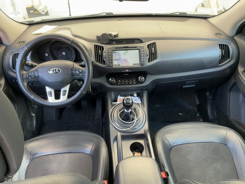 Kia Sportage 2.0 CRDi Rebel 4WD 2013 – снимка 17
