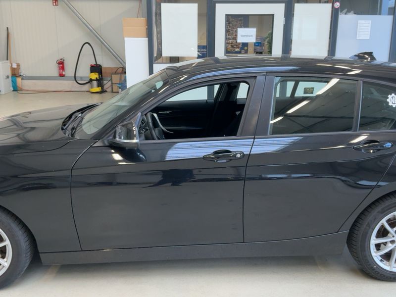 BMW 1er 118i 2011 – снимка 4