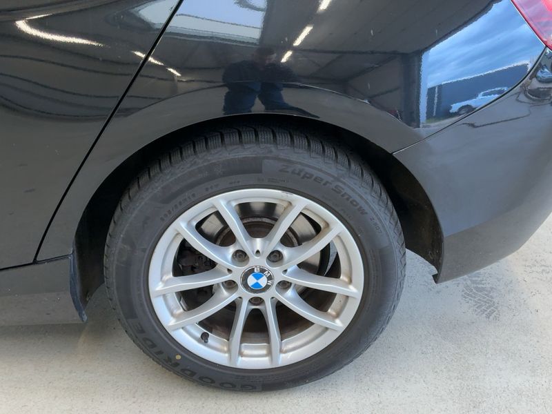 BMW 1er 118i 2011 – снимка 5