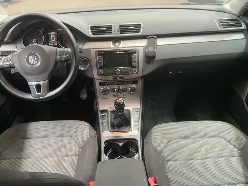 Volkswagen Passat 1.4 TSI Comfortline BlueMotion Tech 2014 – снимка 17