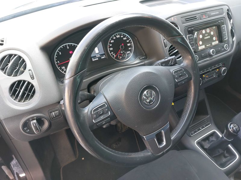 Volkswagen Tiguan 2.0 TDI Sportline Business BlueMotion Tech 2013 – снимка 65