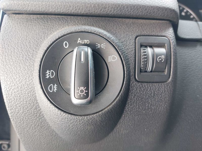 Volkswagen Tiguan 2.0 TDI Sportline Business BlueMotion Tech 2013 – снимка 25