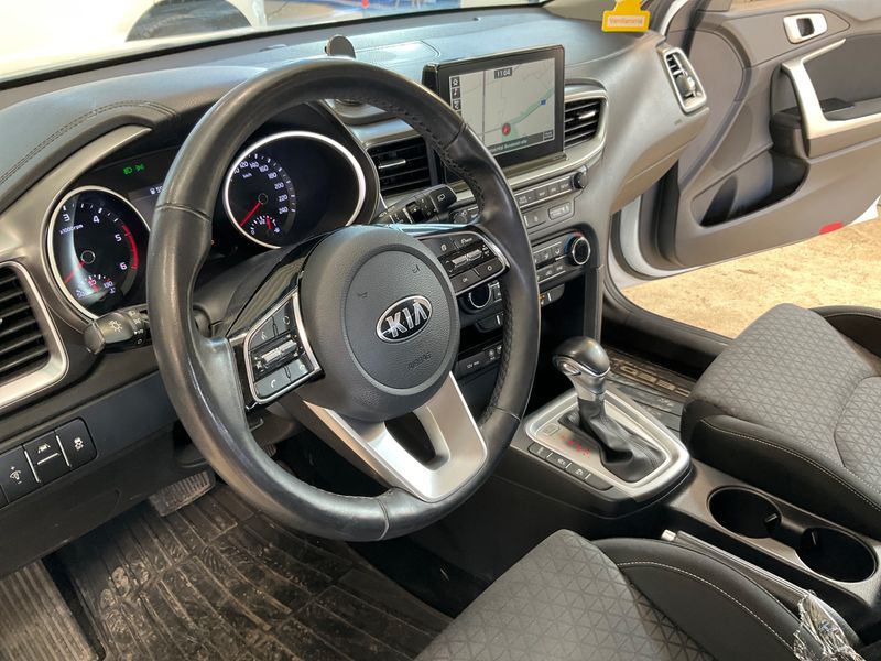 Kia cee'd 1.6 CRDi Edition 7 2018 – снимка 39