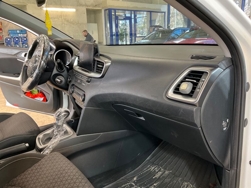 Kia cee'd 1.6 CRDi Edition 7 2018 – снимка 22
