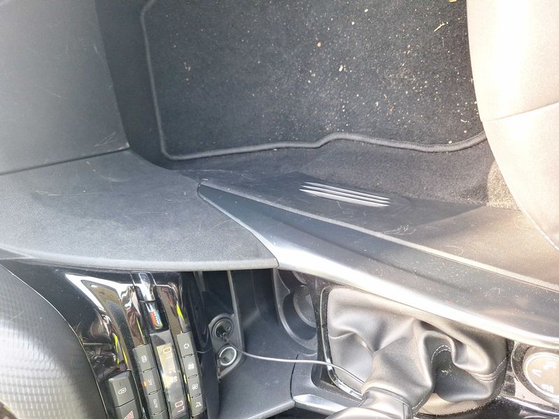 Peugeot 2008 1.6 Allure 2013 – снимка 52