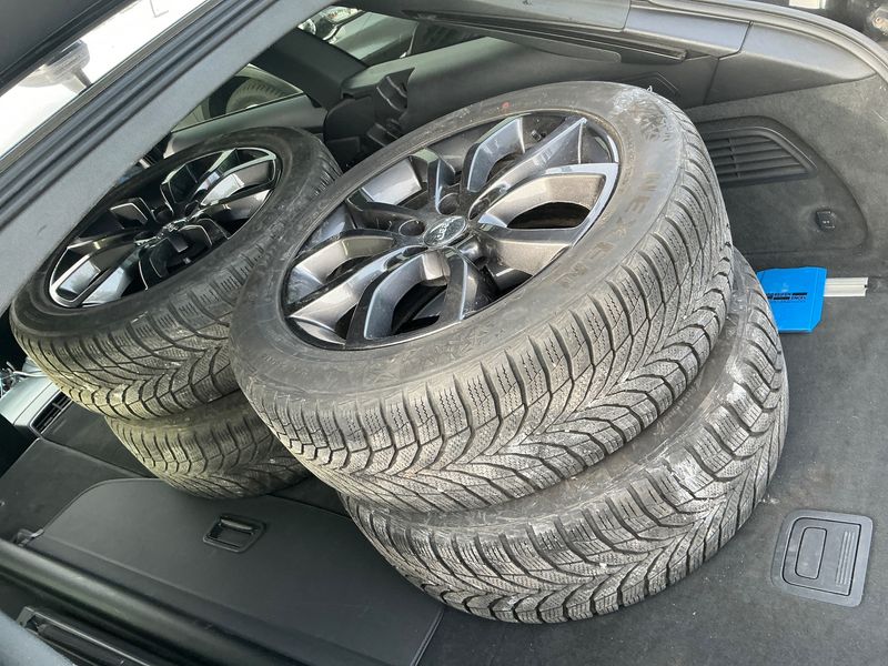 Jeep Compass 2.0 M-Jet Longitude 4WD 2019 – снимка 15