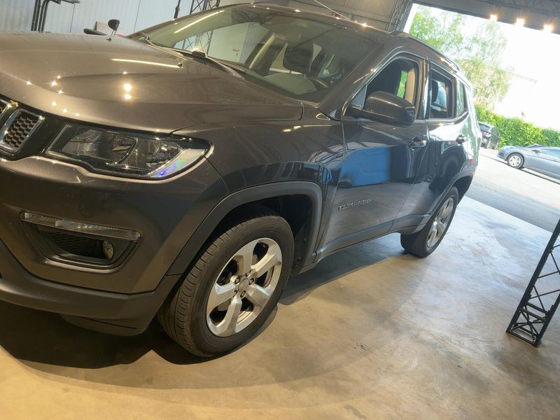 Jeep Compass 2.0 M-Jet Longitude 4WD 2019 – снимка 2