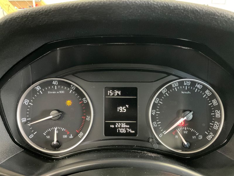 Skoda Octavia 1.4 TSI Ambiente 2010 – снимка 4